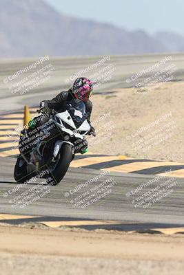 media/Oct-02-2025-Racers Edge (Thu) [[2c91cb6ab3]]/3-B Group/Session 4-Turn 12 (1pm)/